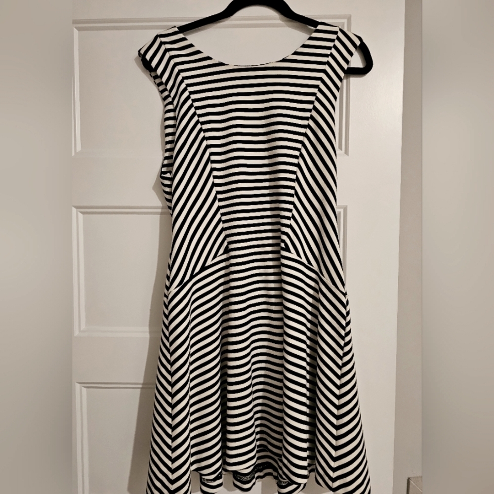 Free People Sleeveless Striped Dress sz large